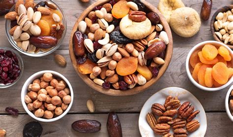 Exploring Dry Fruits: Nutritional Value and Consumption Trends