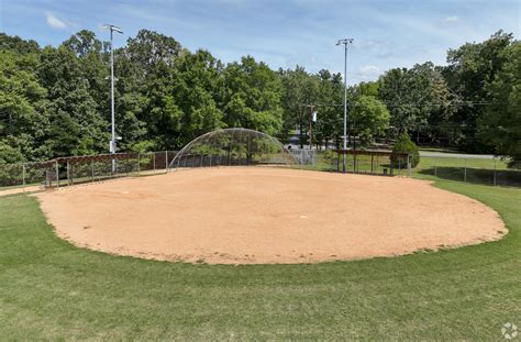 About Coulwood Hills | Schools, Demographics, Things to Do - Homes.com