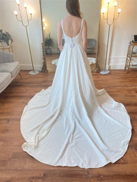 Stella York New Wedding Dress Save 32% - Stillwhite