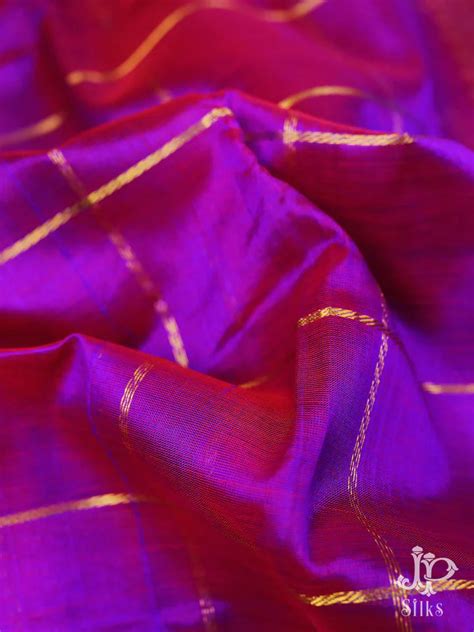 Style Guide: 10 Chic Ways to Wear Silk Cotton Sarees – JP Silks