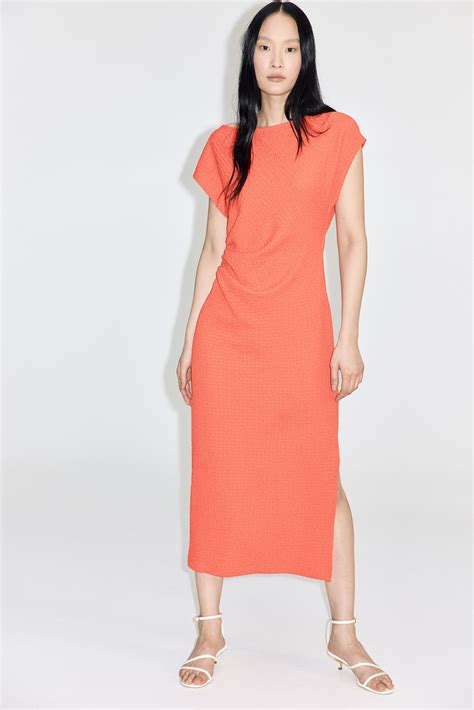 Textured jersey dress - Bright red - Ladies | H&M IN