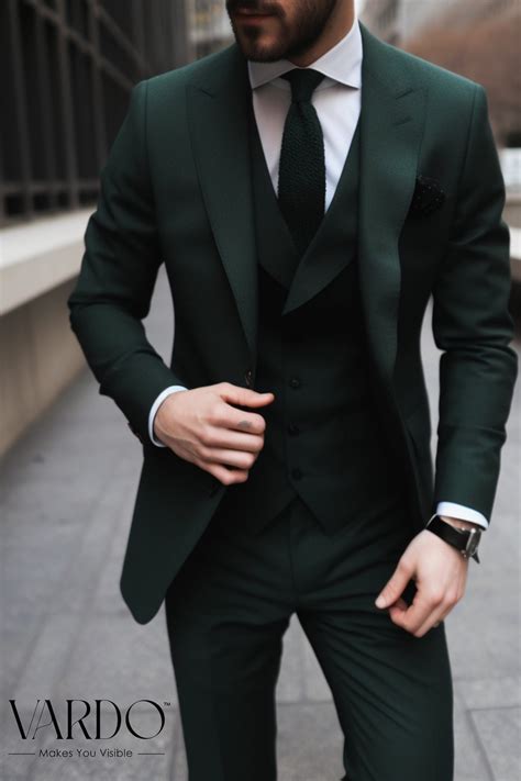Formal Business Suit 的图像结果