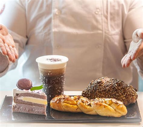 what to serve at a bakery