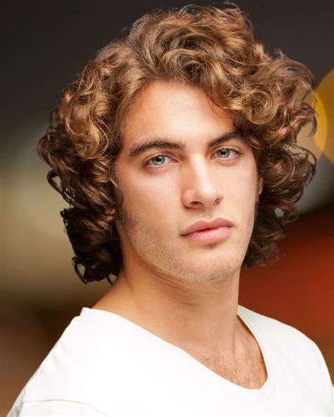 curly hair styles men