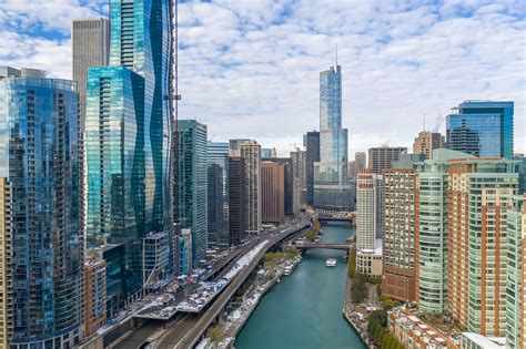 Streeterville in Chicago - A Bustling Neighbourhood in the Heart of it ...