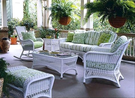 Outdoor White Wicker Porch Chair at Thomas Perkins blog