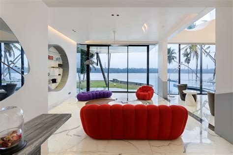 Kozhikode: In this riverside bungalow, nature is the nearest neighbour ...