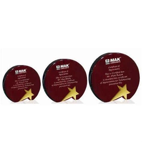 Awards and Trophy - Overall Performance Trophy Manufacturer from Mumbai