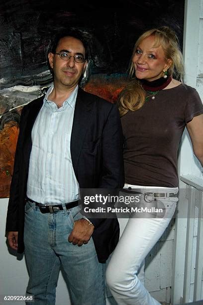 152 Ezair Gallery Photos & High Res Pictures - Getty Images