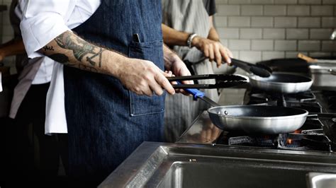 Commercial Chef Kitchen Design 的图像结果