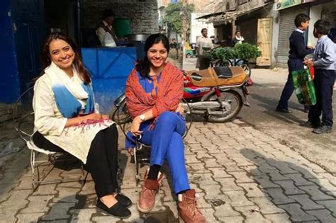 Indian And Pakistani Women Unite To Stand Up For Their Right To Hangout ...