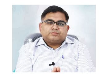 3 Best Diabetologist Doctors in Noida - Expert Recommendations