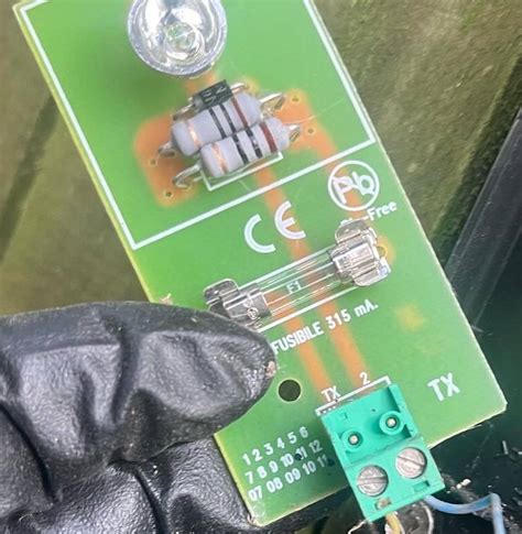 Photocells Gate Wiring 的图像结果