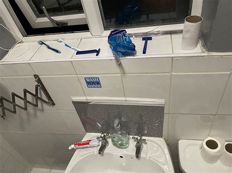 HIGHFIELDS HOUSE (Sheffield) - Guesthouse Reviews, Photos, Rate ...