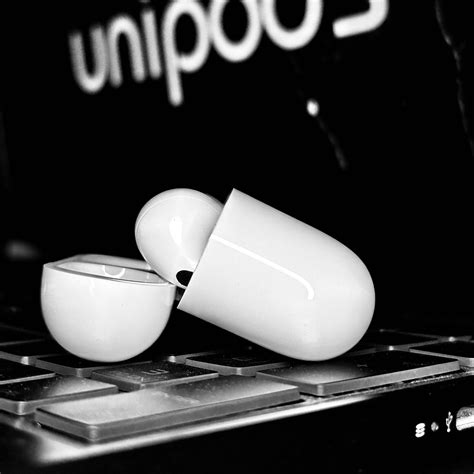 Unipods 4 - (6 Months Warranty) – Unipods Official