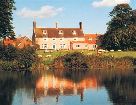 COLSTON HALL (Badingham) - B&B Reviews, Photos, Rate Comparison ...