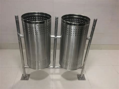 Stainless Steel Airport Dustbin - Stainless Steel Dual Dustbins ...