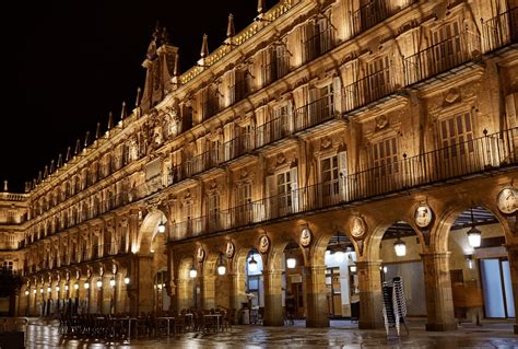 The Spanish Architecture and the 21 Wonderful Mediterranean Buildings
