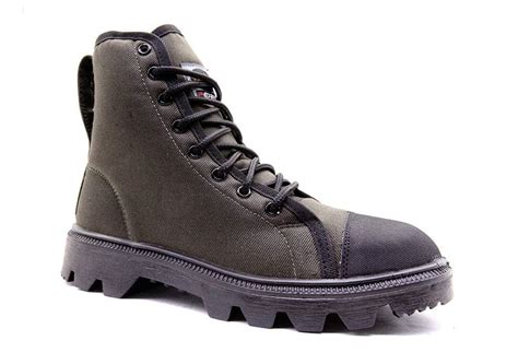 Buy PERF Cheetah Green Viscos Green Safety Shoes for Men (Cheetah Green ...