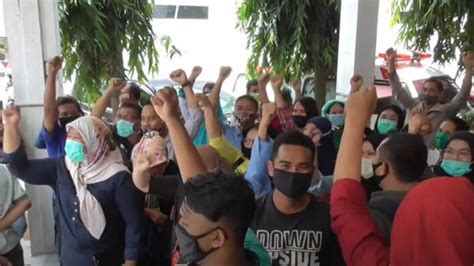 Perawat RS Permata Bunda Medan Protes Pemotongan Gaji dan Iuran BPJS ...