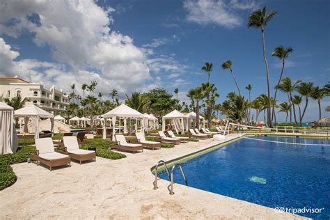 JOIA Bávaro by Iberostar Pool: Pictures & Reviews - Tripadvisor