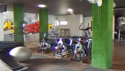 Oxygen Gym in Tilhari, Jabalpur