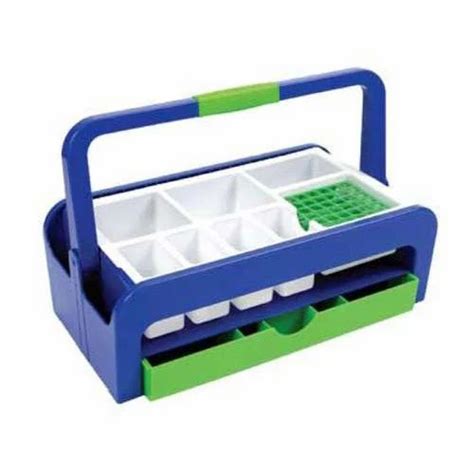 Lab Ware - Blue Cryo Gloves Manufacturer from New Delhi