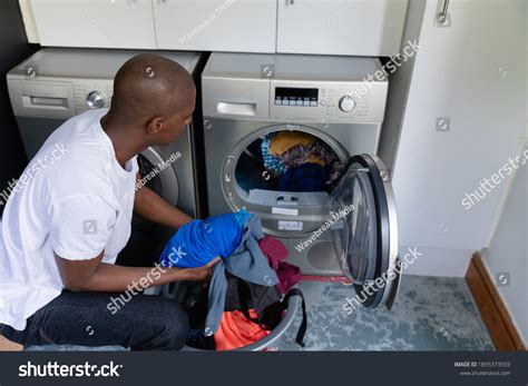 Laundry Machine Side Angle 的图像结果