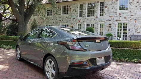 Why I leased a 2017 Chevy Volt (in Texas) to replace a Volvo