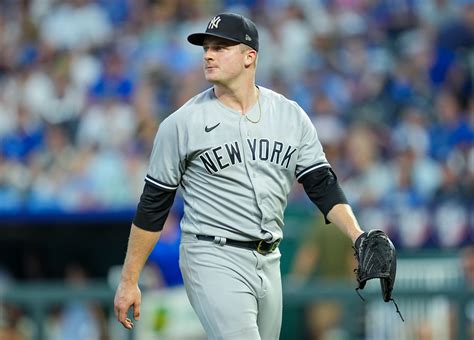 Yankees place Clarke Schmidt on 15-day IL with right lat strain