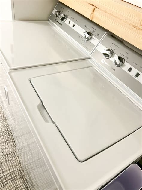 How to Clean a Top Loader Washing Machine 的图像结果