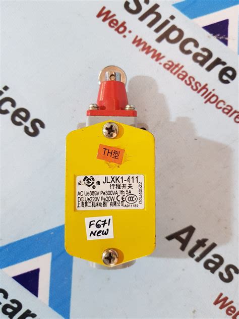 Uxcell JLXK1-411 Parallel Roller Plunger Limit Switch – Atlas Shipcare ...