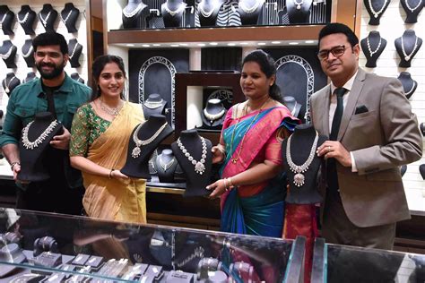 Renovated Jos Alukkas showroom inaugurated in Mangaluru