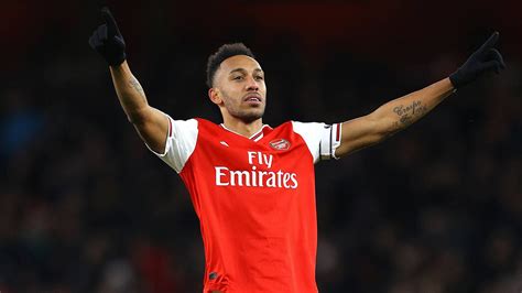 Nketiah - I'm privileged to learn from Auba | Interview | News ...