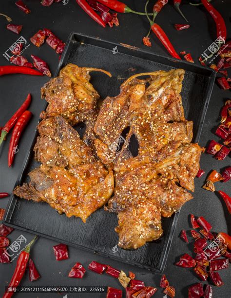 烤鸡架,中国菜系,食品餐饮,摄影素材,汇图网www.huitu.com