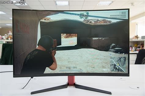 165Hz極速更新 微星MSI OPTIX AG32C & MAG24C 電競曲面顯示器試用 - Mobile01