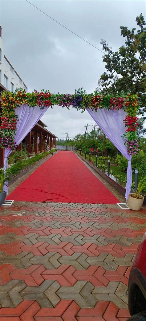 MASTIFF GRAND DHARWAD (Kumbapur-M-Narendra) - Hotel Reviews, Photos ...