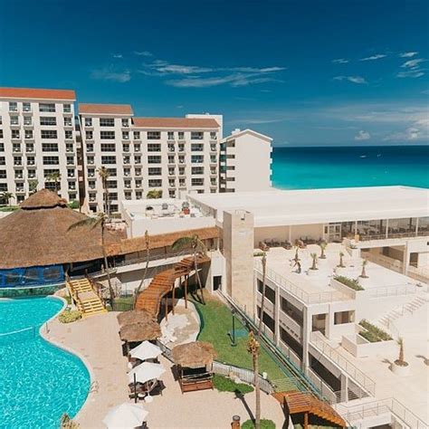 𝗧𝗛𝗘 𝟭𝟬 𝗕𝗘𝗦𝗧 Hotels in Cancun of 2025 (with Prices)