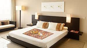 Buy CASA-NEST House PVC Waterproof and Oilproof Bed Server, 36x36 Inch ...