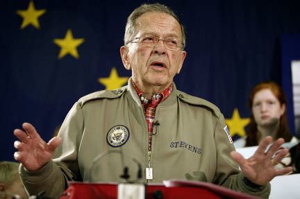 Alaska's ex-Sen. Ted Stevens dies in plane crash; NASA's ex-chief Sean ...