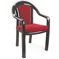 Cello Plastic Chair with Cushioned SEAT and Back (RED & Black) : Amazon ...