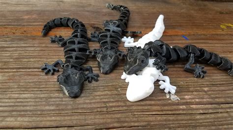 3D Printed Articulated Gecko, 3D Printed Flexible Lizard, 3D Printed ...