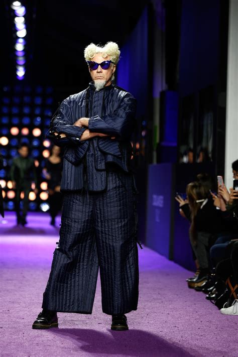Atores de "Zoolander 2" surpreendem em noite de estreia - MoveNotícias