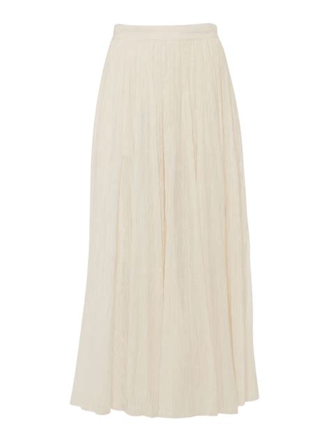 How to style a long skirt and T-shirt in 8 unexpected ways | Vogue India