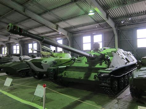 истории Истории : Бронетанковый музей в Кубинке (35 фото)
