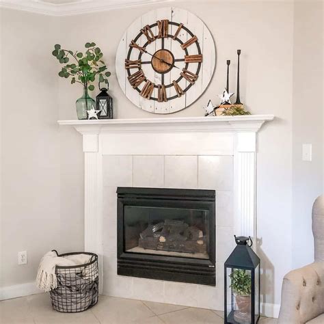 White Fireplace Mantel Decorating Ideas