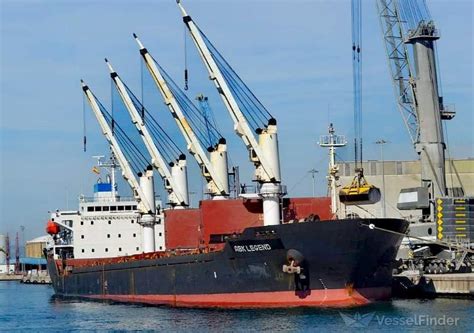 PREY EAGLE, Bulk Carrier - Details and current position - IMO 9238674 ...