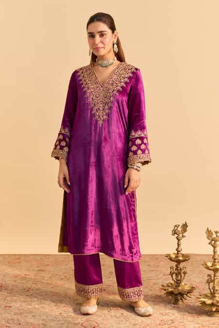 Sheetal Batra – Buy Luxury Ethnic Wear for Women Online at Aza Fashions