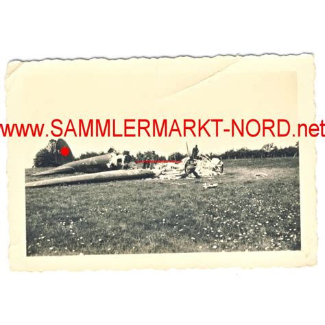 Abgestürzter Bomber He 111, Sammlermarkt-Nord, militärische ...