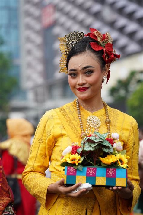 Indonesia Local People 的图像结果